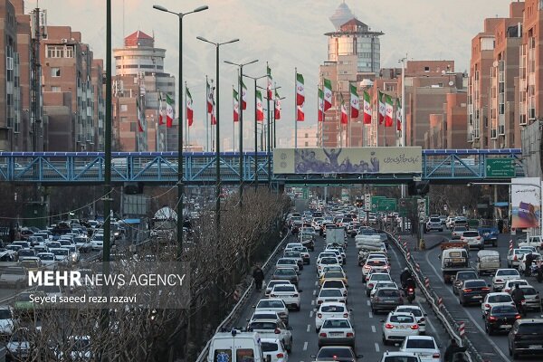 ترافیک سنگین در مسیرهای ورودی به تهران