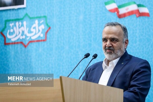 تقدیر ستاد مبارزه کالا و ارز از همراهی موثر بخش خصوصی با
دولت و مردم