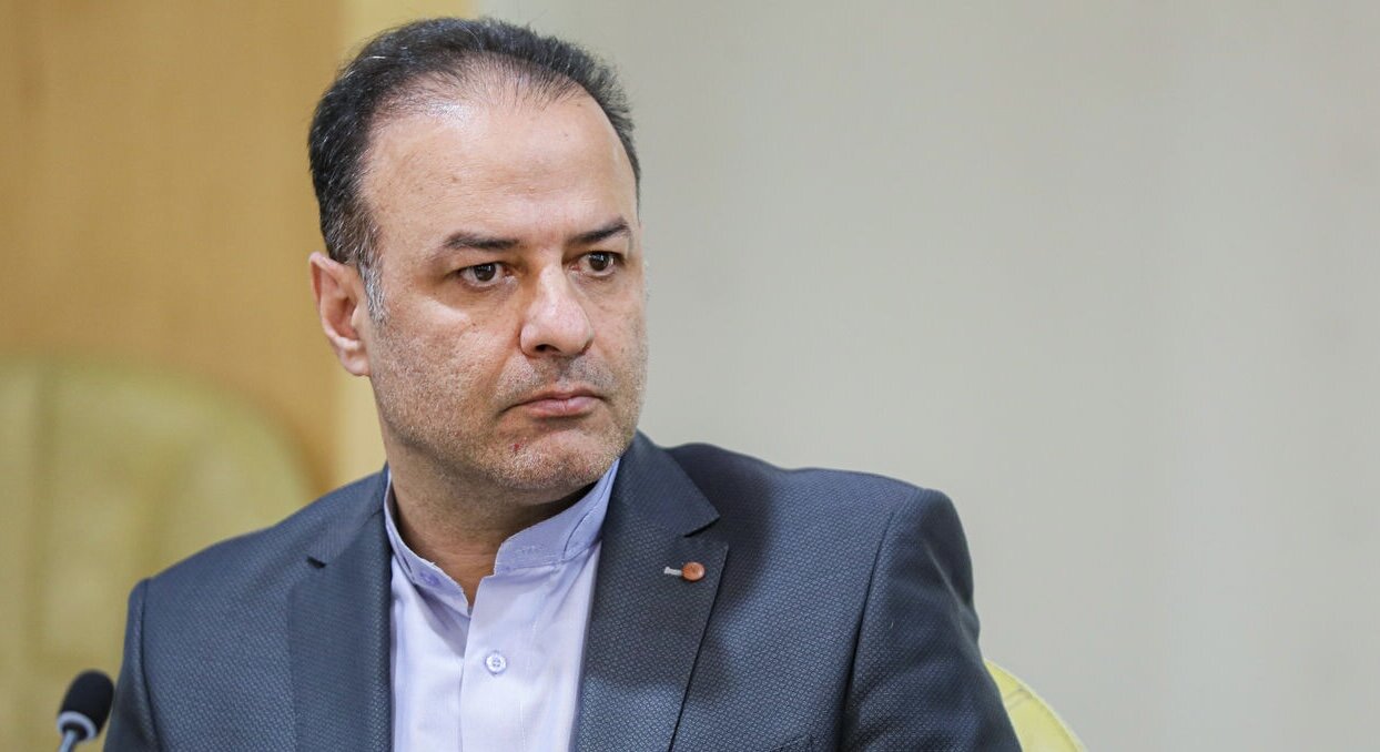 فضای آسمان مرکز و نیمه غربی کشور باز است