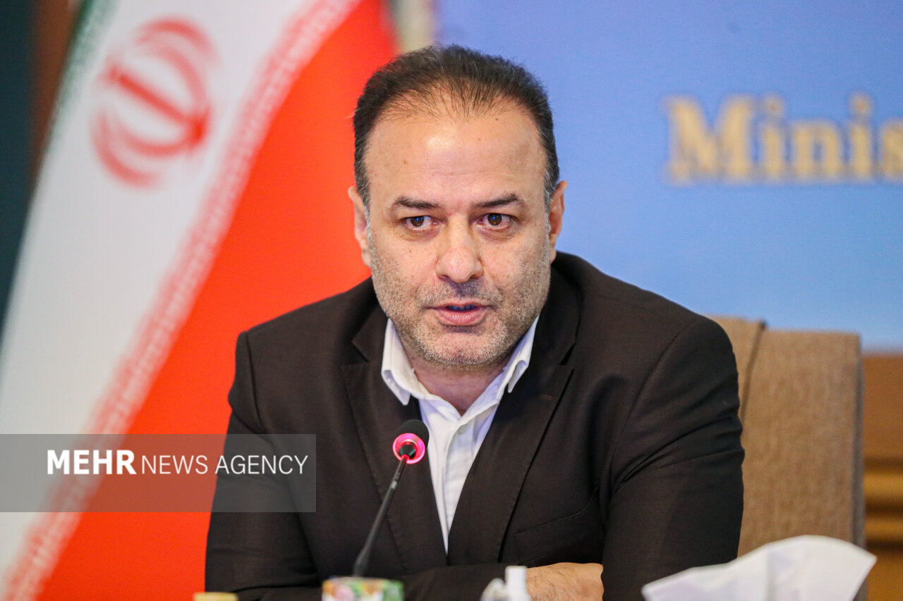 آسمان مرکز و نیمه غربی کشور بر روی پروازهای عبوری بین‌المللی
بسته شد
