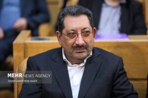 اتابک: تامین خودرو ویژه جانبازان در اولویت تخصیص ارز قرار
دارد