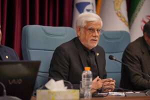 تقدیر عارف از نقش‌آفرینی بانک ملی ایران در حمایت از اقتصاد
کشور