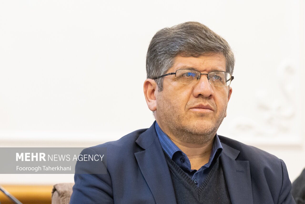 ذاکری: بارگیری ریلی در ۱۲ روز اخیر ۱۶ درصد افزایش
یافت