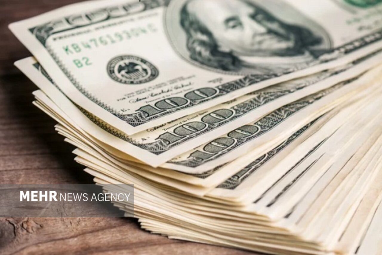 نرخ یورو و دلار دولتی امروز چهارشنبه ۱۱ تیر ۱۴۰۴ + کارمزد
ارز مسافرتی
