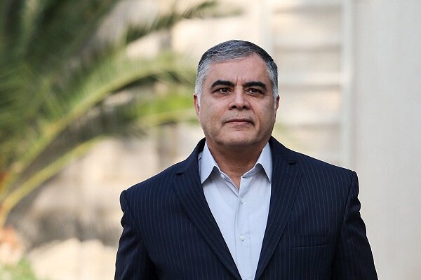 وزیر نفت: سوخت رسانی در ۱۲ روز جنگ تحمیلی بدون وقفه انجام
شد