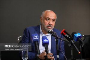 ۷ دهک نخست جامعه مشمول دریافت کالابرگ هستند