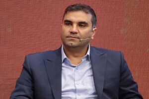 تسهیل محیط کسب‌وکار در صدر برنامه‌های وزیر اقتصاد