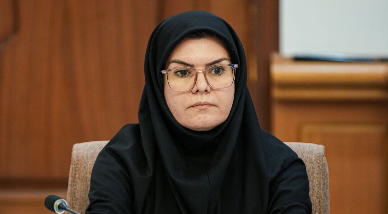 ثبت کمتر از هزار معامله در تهران؛ علت توقف انتشار آمار قیمت
مسکن چیست؟