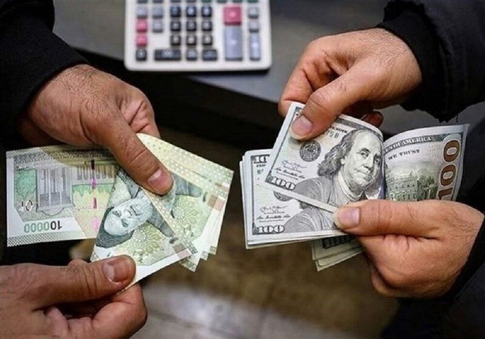قیمت دلار و یورو دولتی امروز چهارشنبه ۵ شهریور ۱۴۰۴+ نرخ
تمام ارزها
