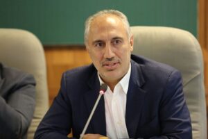 پورمحمدی: مطالبات گندمکاران، معلمان و حوزه دارو تسویه
می‌شود