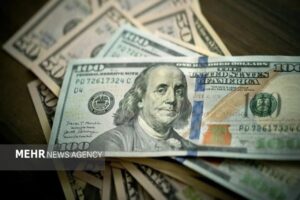 کاهش قیمت‌ها در بازار ارز تجاری