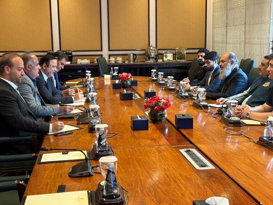 کشت فراسرزمینی و اتصال CPEC به اروپا از طریق ایران پیگیری
می‌شود