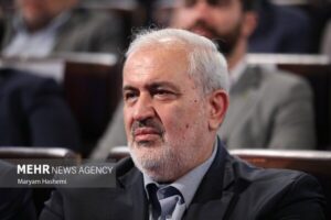۹ نیروگاه خورشیدی به ظرفیت ۱۰۰ مگاوات توسط رئیس‌جمهور افتتاح
می شود