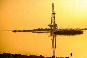 اولویت راهبردی باید به توسعه میادین مشترک اختصاص
یابد