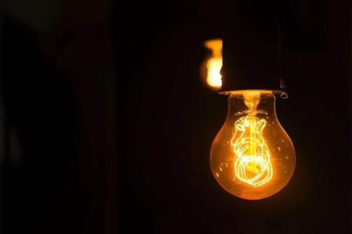 برق هیچ خانه‌ای با داشتن نیروگاه خورشیدی خاموش
نمی‌شود