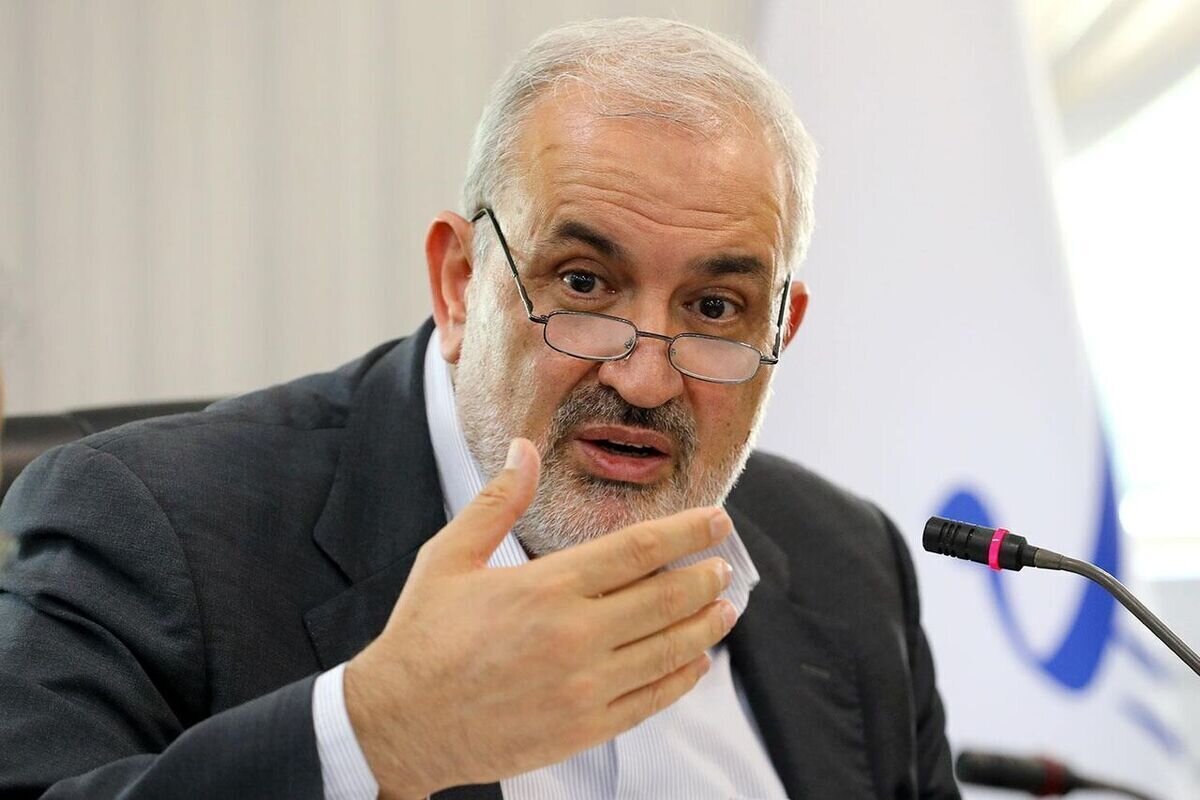 تأمین کامل برق کشور تنها با انرژی‌های تجدیدپذیر ممکن
نیست