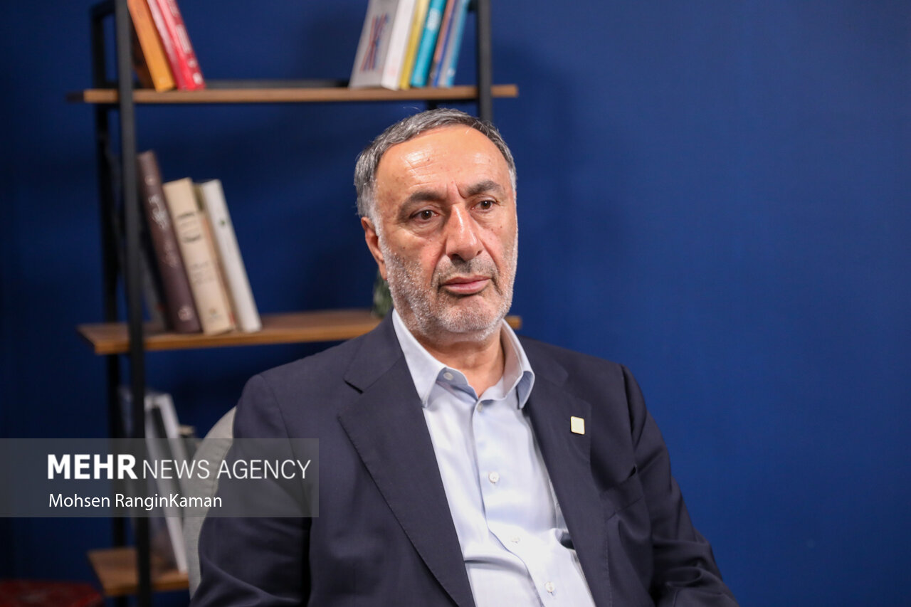 تمدید ریاست سازمان نقشه‌برداری کشور در مدیریت اطلاعات مکانی
جهانی