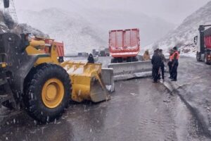 سازمان حمل‌ونقل جاده‌ای مهیای آغاز طرح راهداری زمستانی
می‌شود