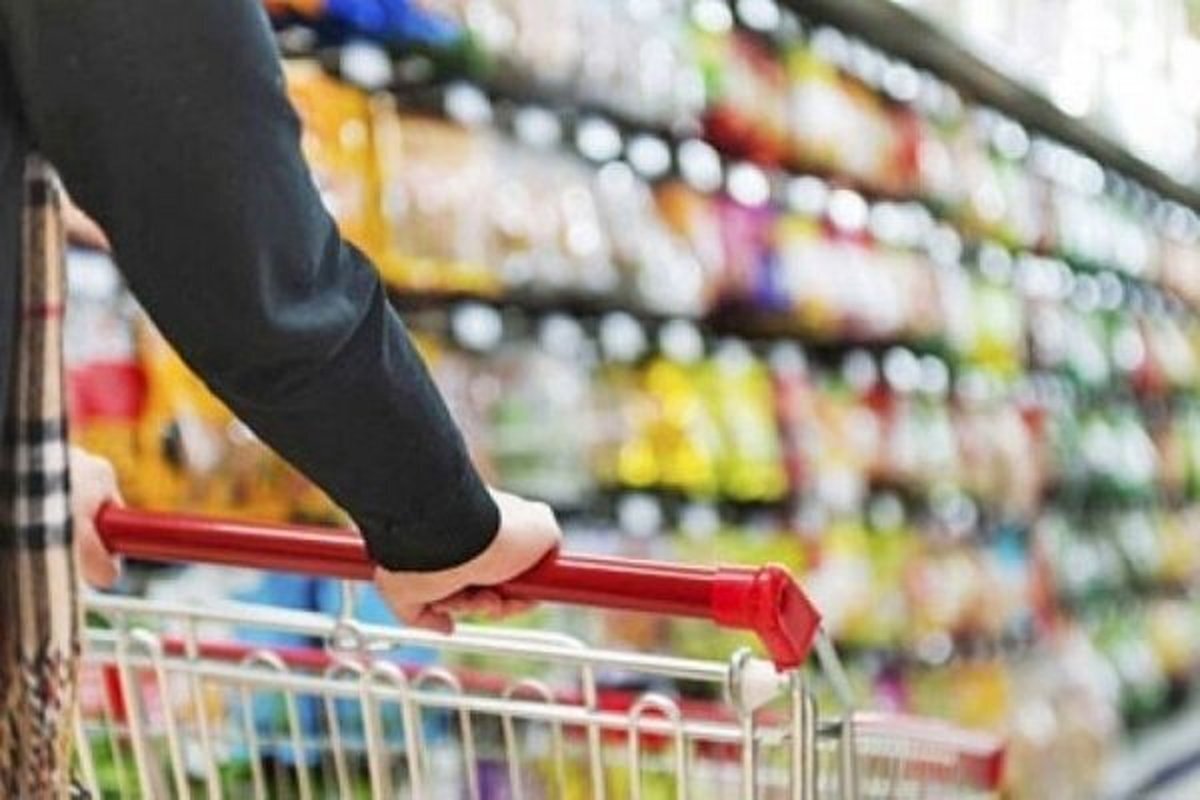 عضو کمیسیون اقتصادی مجلس: حقوق کارگران متناسب با تورم
نیست