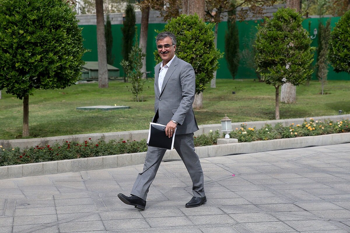 فرزین: نرخ ارزهای ترجیحی و توافقی تغییر نخواهد کرد +
فیلم