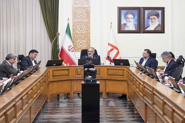 لزوم همگرایی بیشتر بانک و شرکت‌های تابعه برای تقویت بانکداری
شرکتی