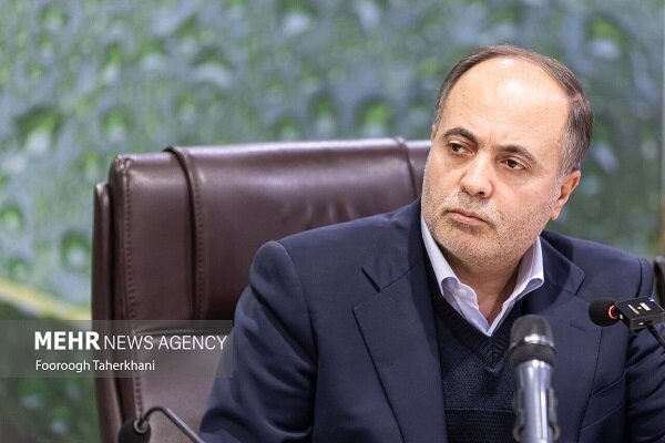 مکلفیم با دفاع از بخش کشاورزی امنیت غذایی کشور را تامین
کنیم