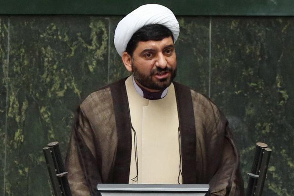 آزادی‌خواه: شورای قیمت‌گذاری محصولات کشاورزی در نرخ گندم
بازنگری کند