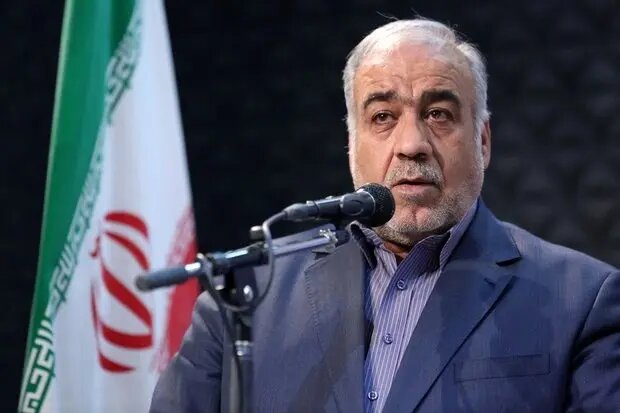 بازوند: آزادراه شیراز-اصفهان گامی بلند در توسعه کریدور
شمال-جنوب است