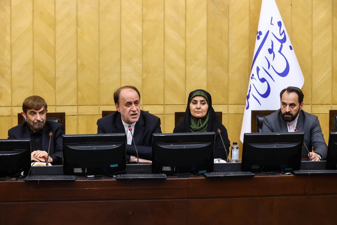 حاجی‌بابایی: منابع پروژه‌های پیشران خوزستان در بودجه ۱۴۰۵
لحاظ می‌شود