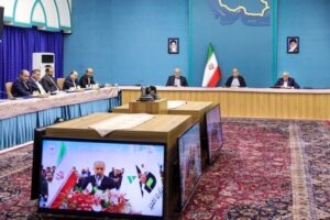 پزشکیان:قراردادهای ساخت نیروگاه‌ خورشیدی را می توان یک ساله
افتتاح کرد